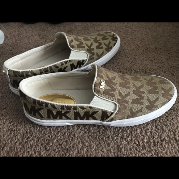 Michael Kors Women's Keaton Coated Canvas Two Tone Logo Slip On Sneaker Yellow Size 9.5